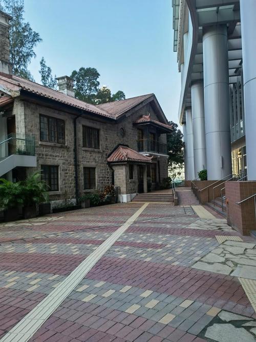 香港留学中介排名 top10 更新:新增 "跨专业保录" 专项机构
